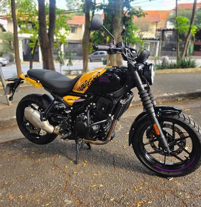 ROYAL ENFIELD GUERRILLA 450 ROYAL ENFIELD GUERRILLA 450